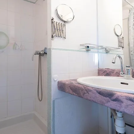 Appartement Amoureva F N18 - 2p4 *